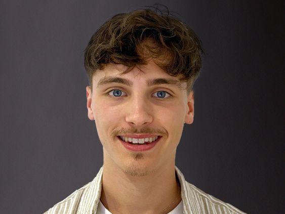 Julian Haas Portrait