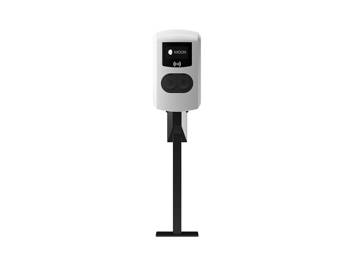 MOON Charger Plus