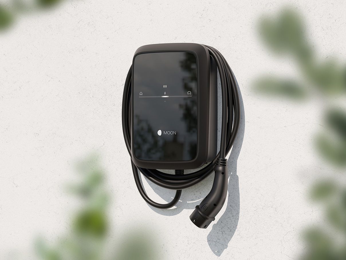 POWER Charger 2 an einer Wand montiert