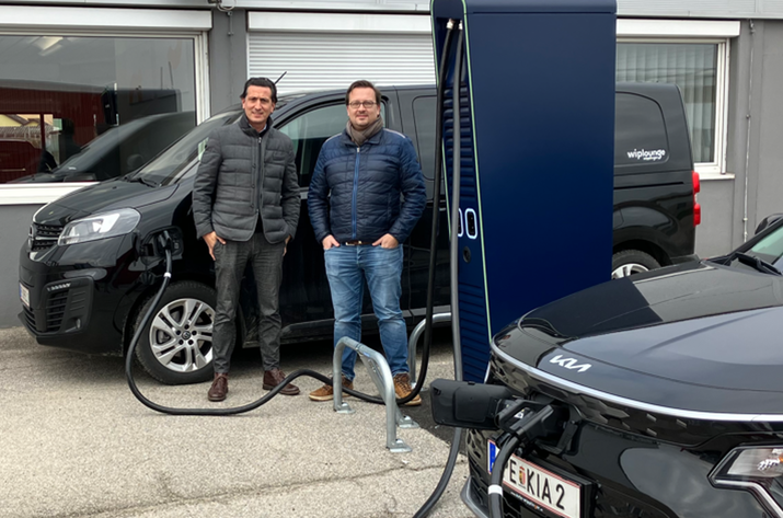 Autohaus Wipplinger MOON Photovoltaik Hypercharger